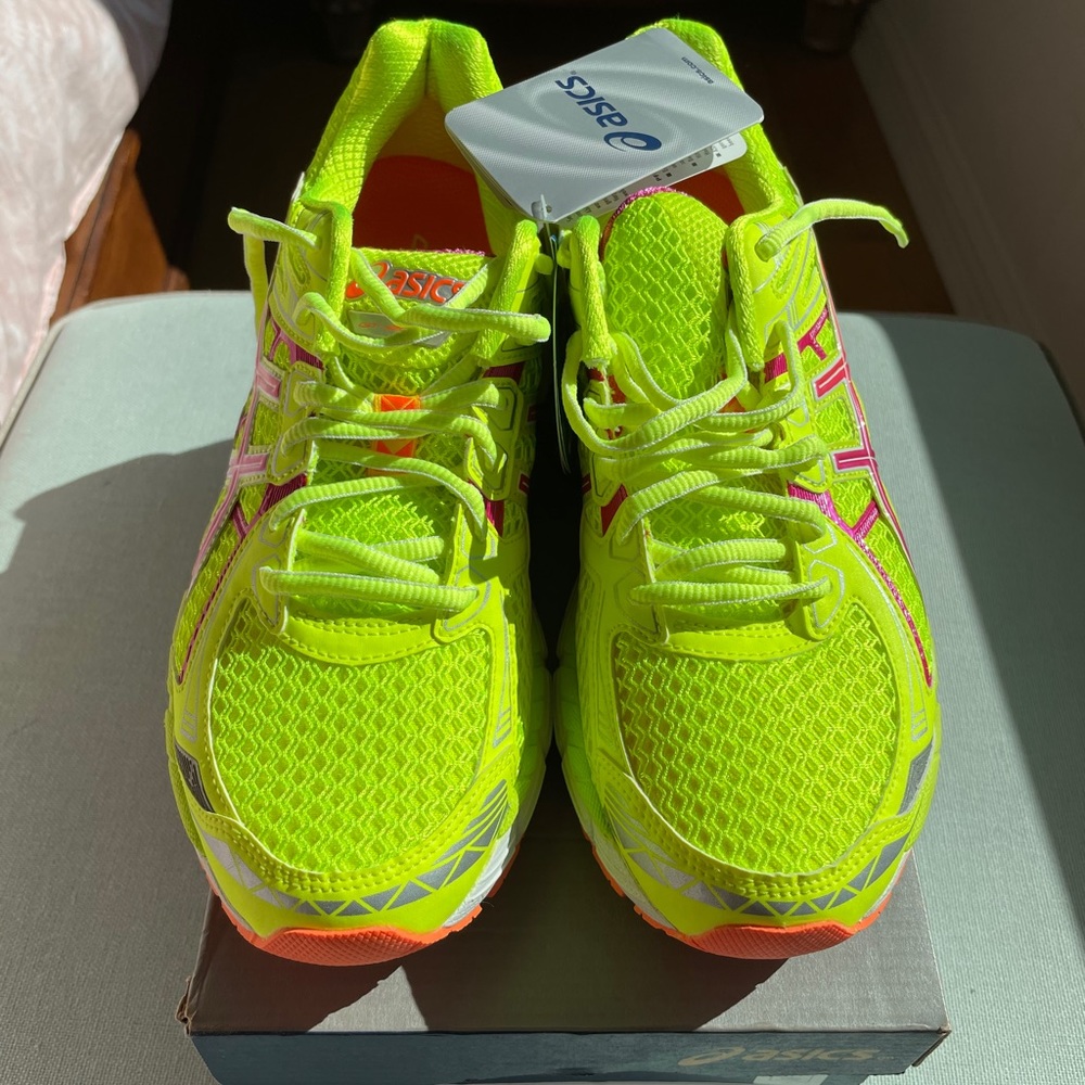 ASICS GT-2000 2 :Gel Running Sneakers